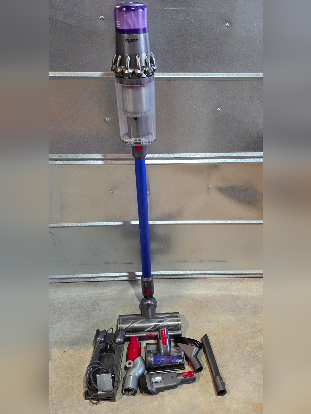 Dyson V11 Torque Drive Stick Cordless Vacuum PRE OWNED